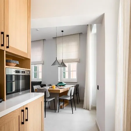 New York Luxury アパートホテル