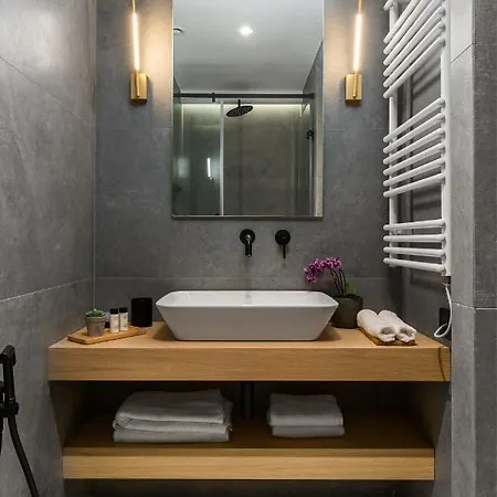 New York Luxury Aparthotel Corfu (city)