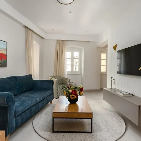 Aparthotel New York Luxury