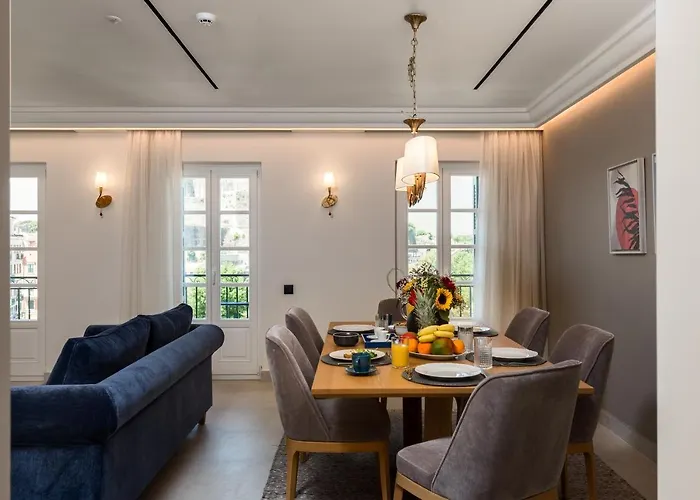 New York Luxury Hotel apartamentowy 4*
