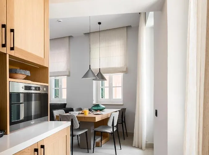New York Luxury Aparthotel
